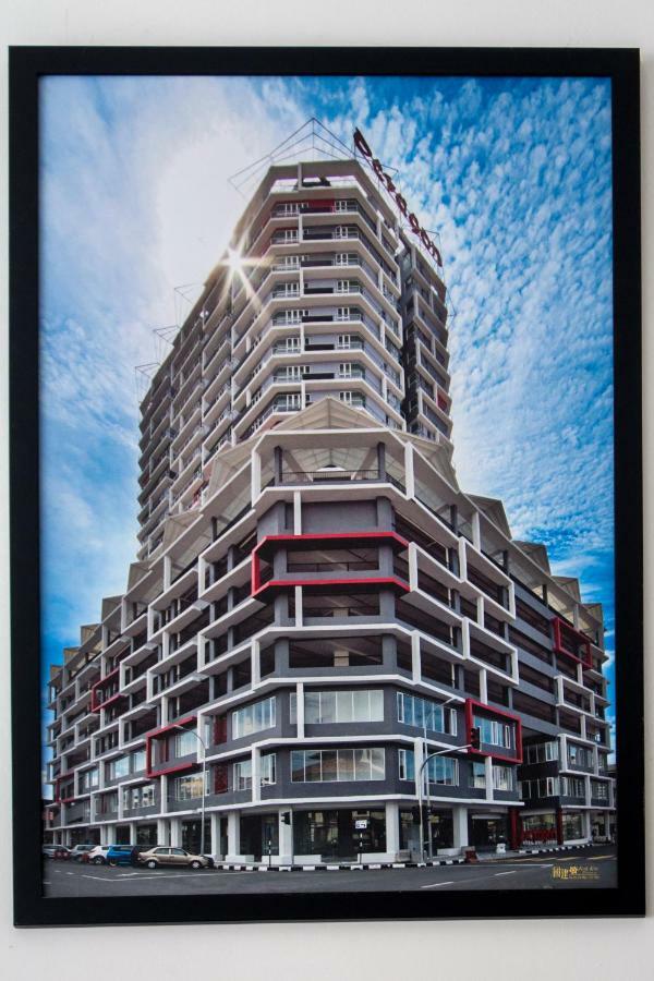 Octagon Premium Ipoh Town Center By Grab A Stay Buitenkant foto